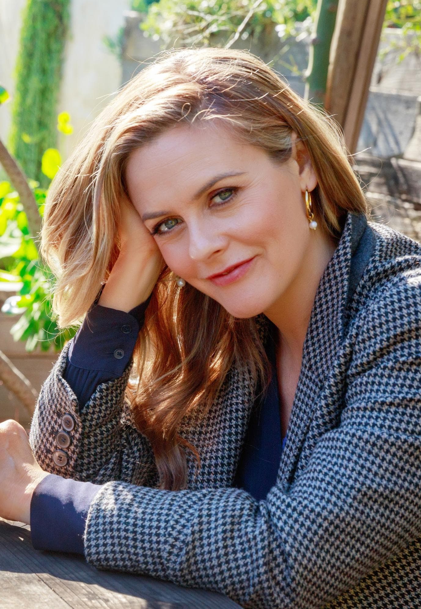 Alicia Silverstone image