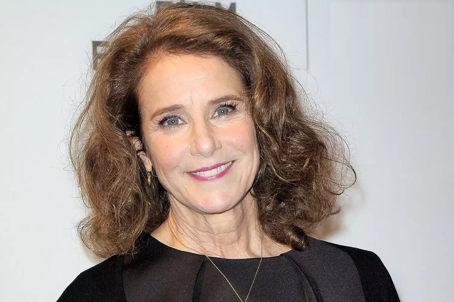 Debra Winger image