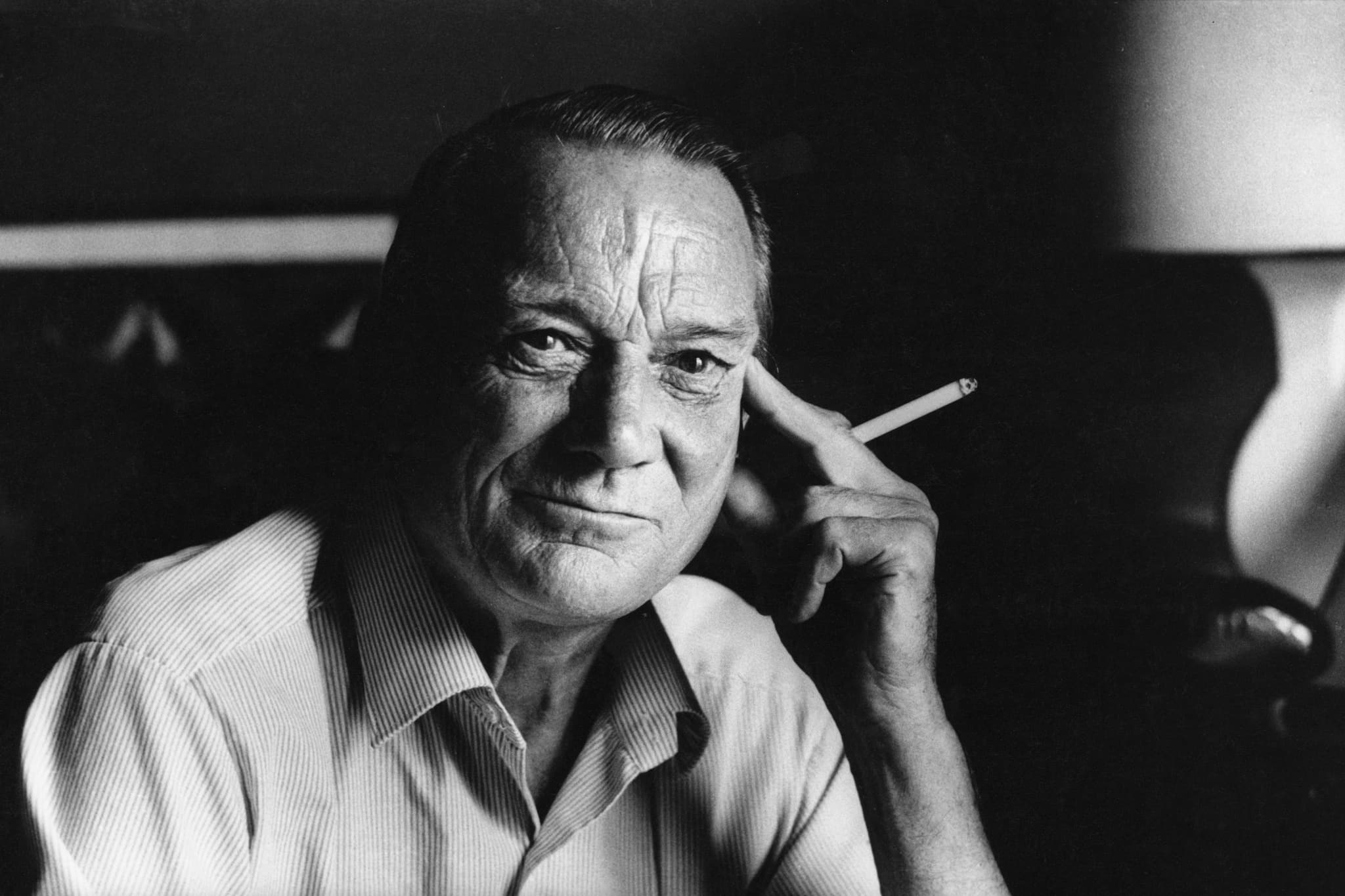 Denholm Elliott image