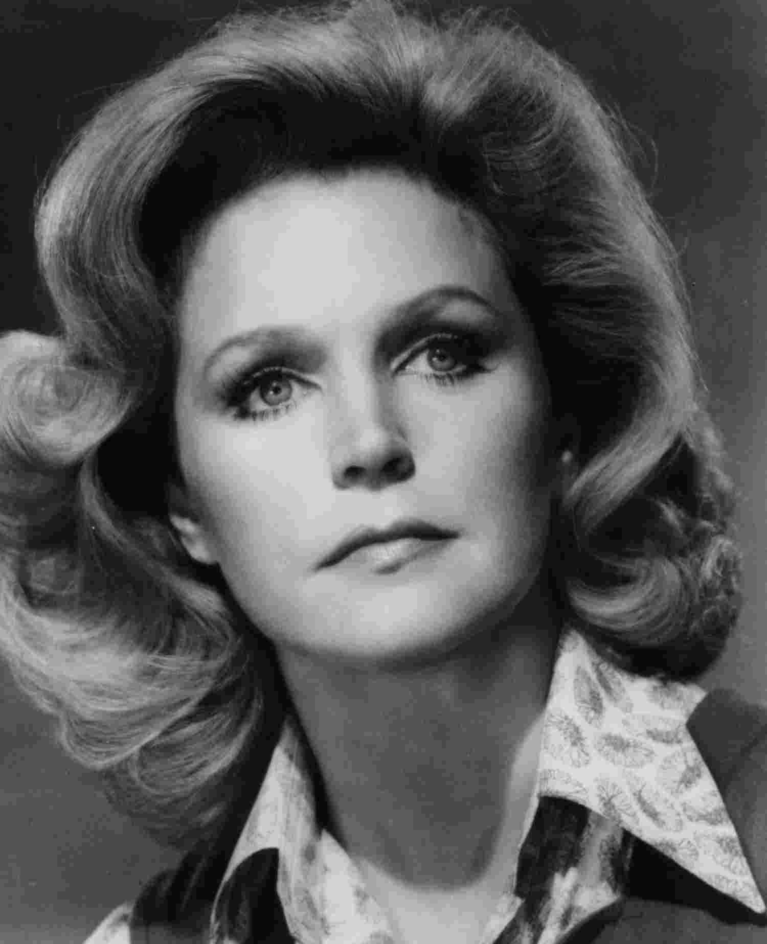 Lee Remick image