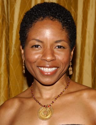 LisaGay Hamilton image
