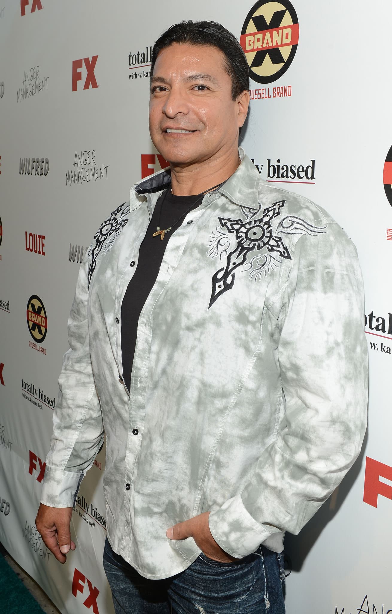 Gil Birmingham image