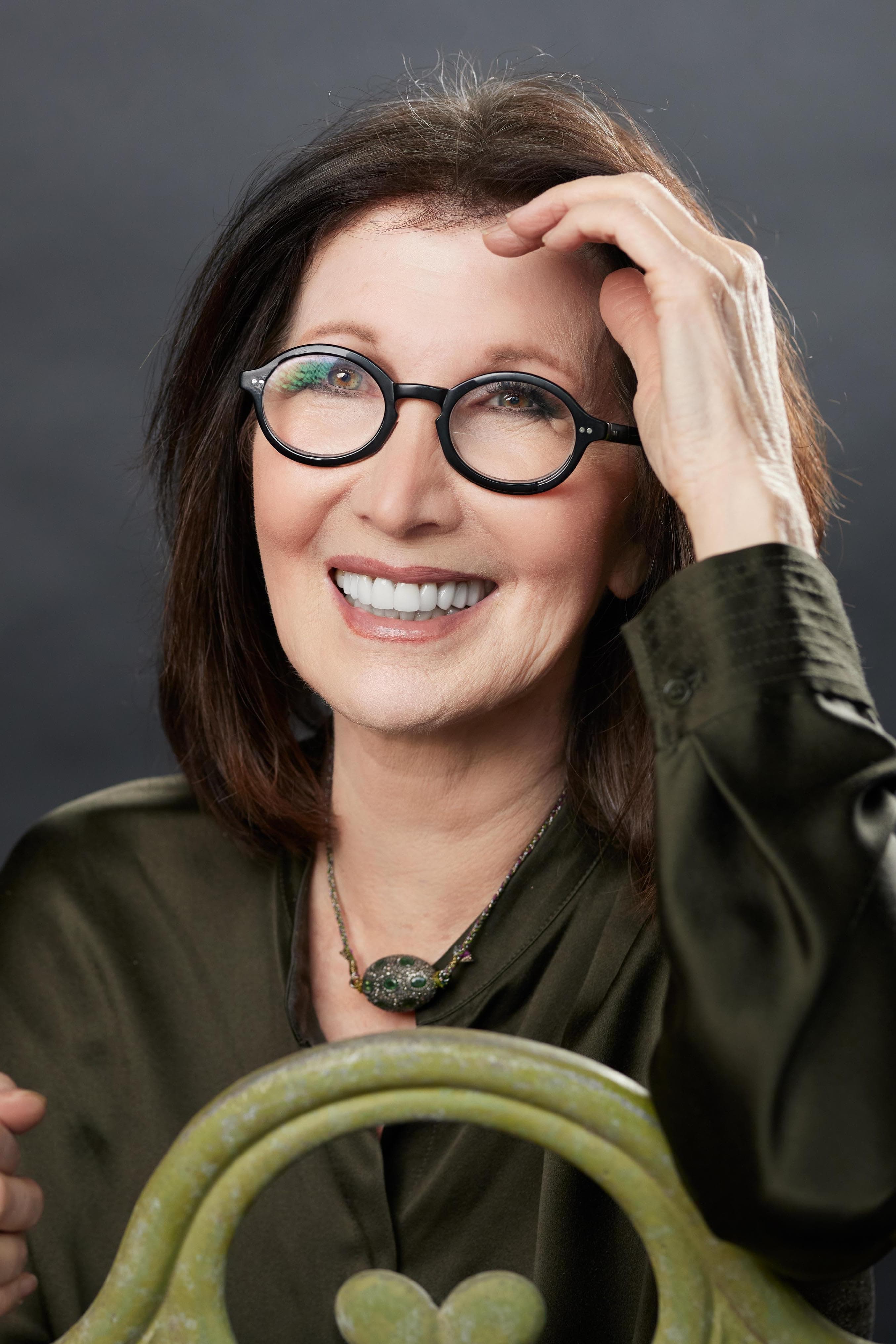 Joanna Gleason image