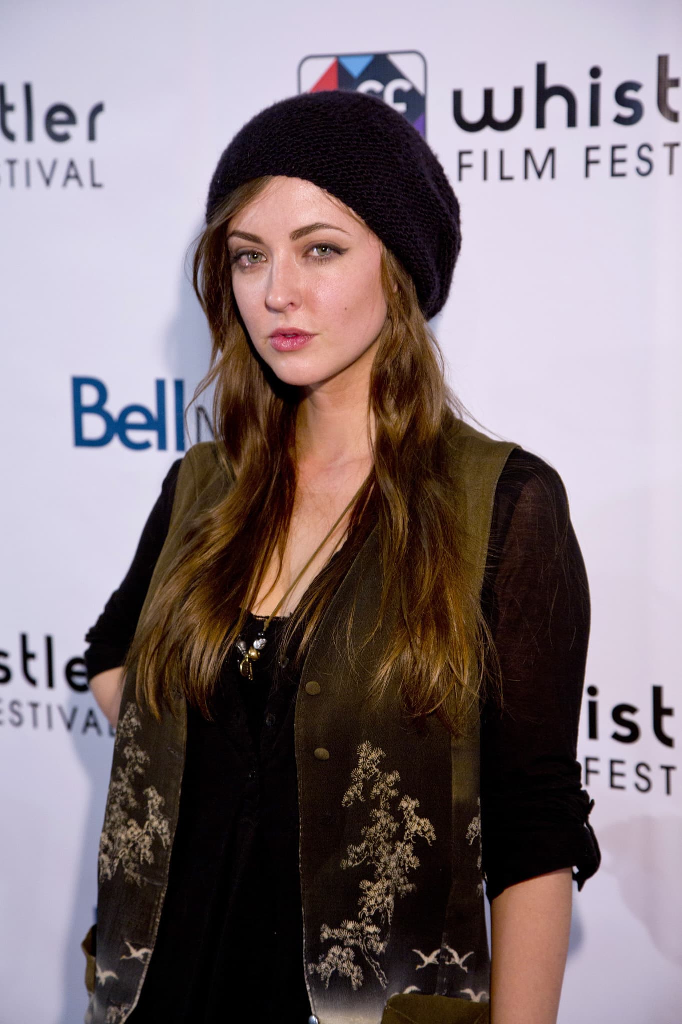Katharine Isabelle image