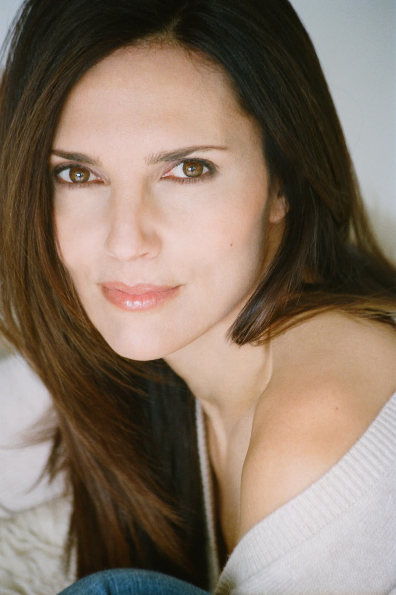 Ashley Laurence image