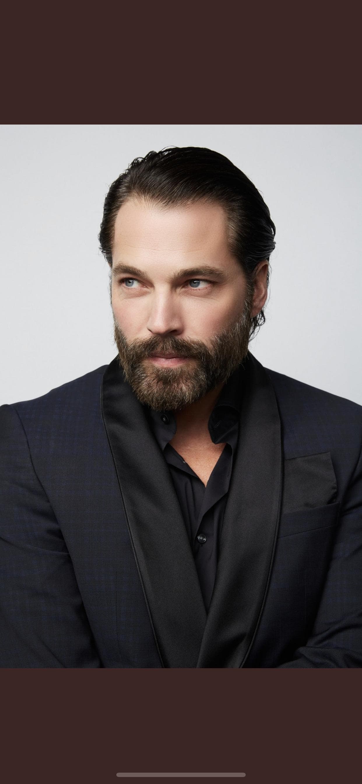 Tim Rozon image