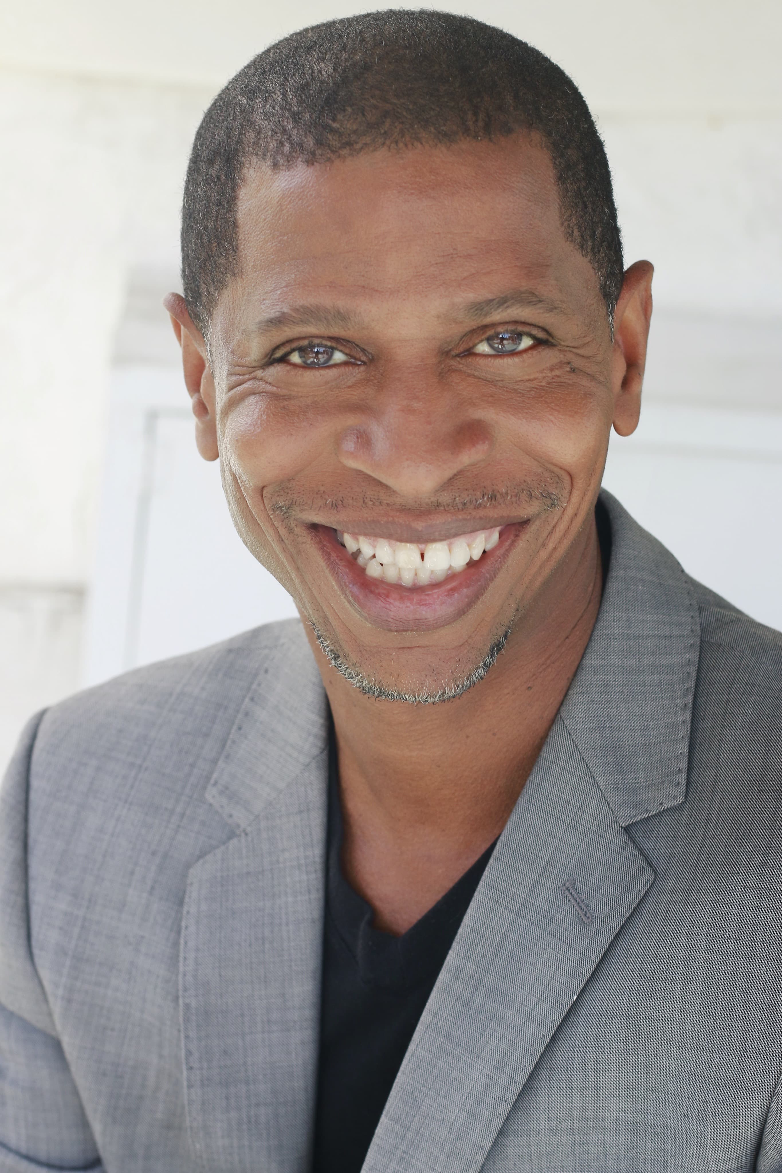 Larry B. Scott image