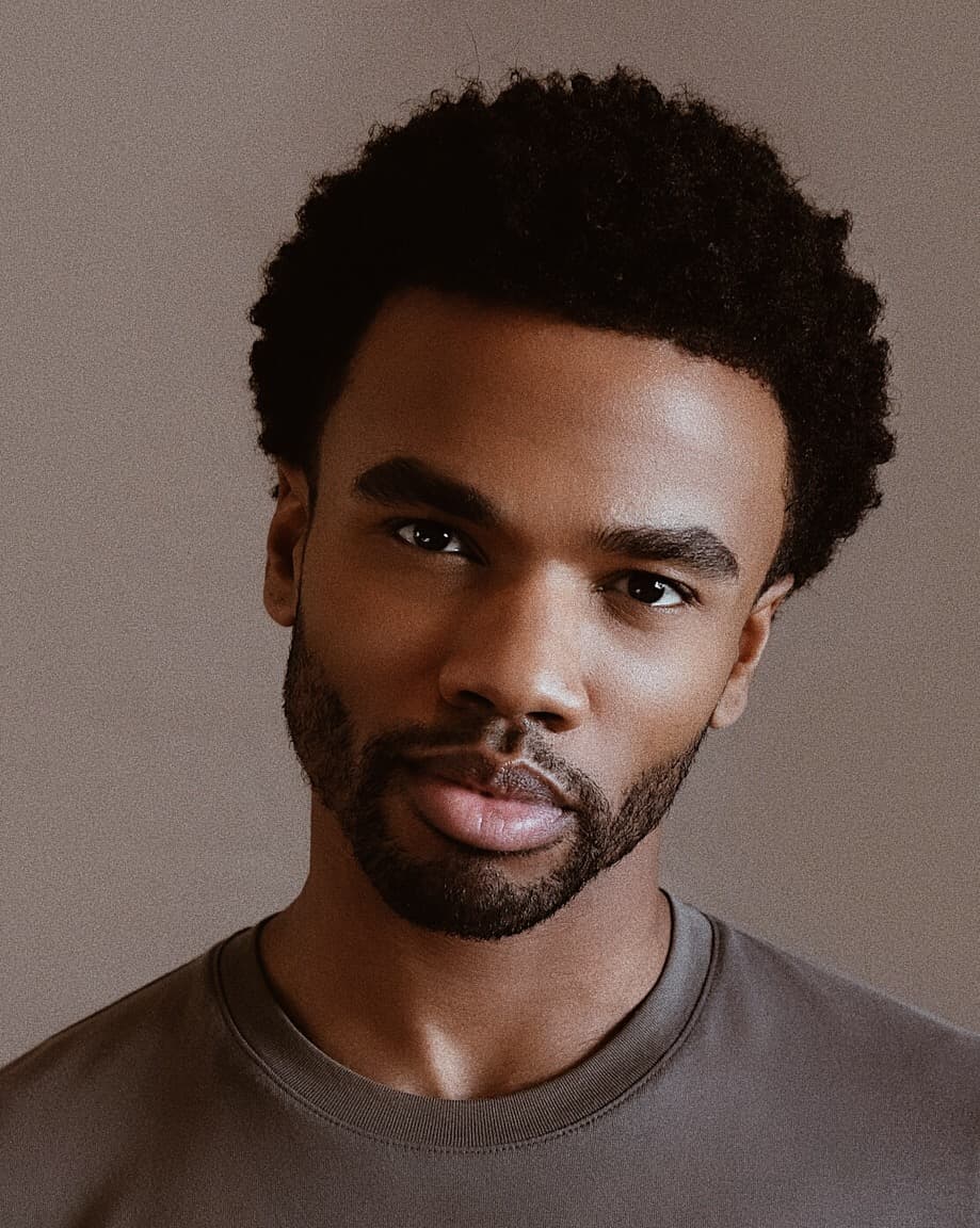 Luke Youngblood image