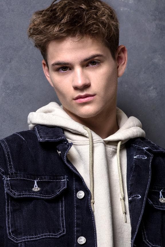 Preston Oliver image