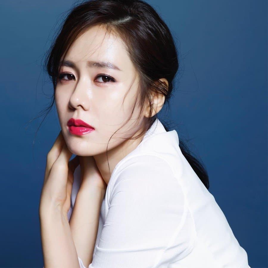 Son Ye-jin image