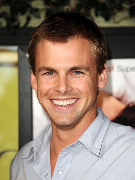 Tommy Dewey image